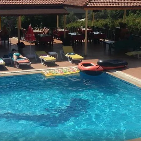 Turk * Ovacik (Fethiye)