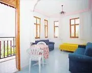 Turk Apartment *